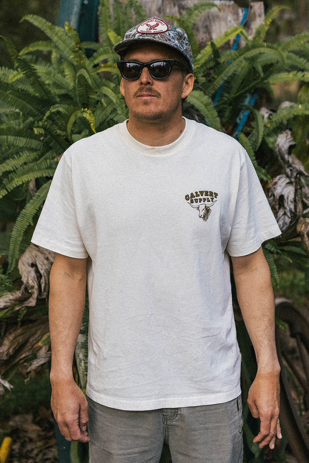 Rank Bull Classic Fit Tee - Vintage White