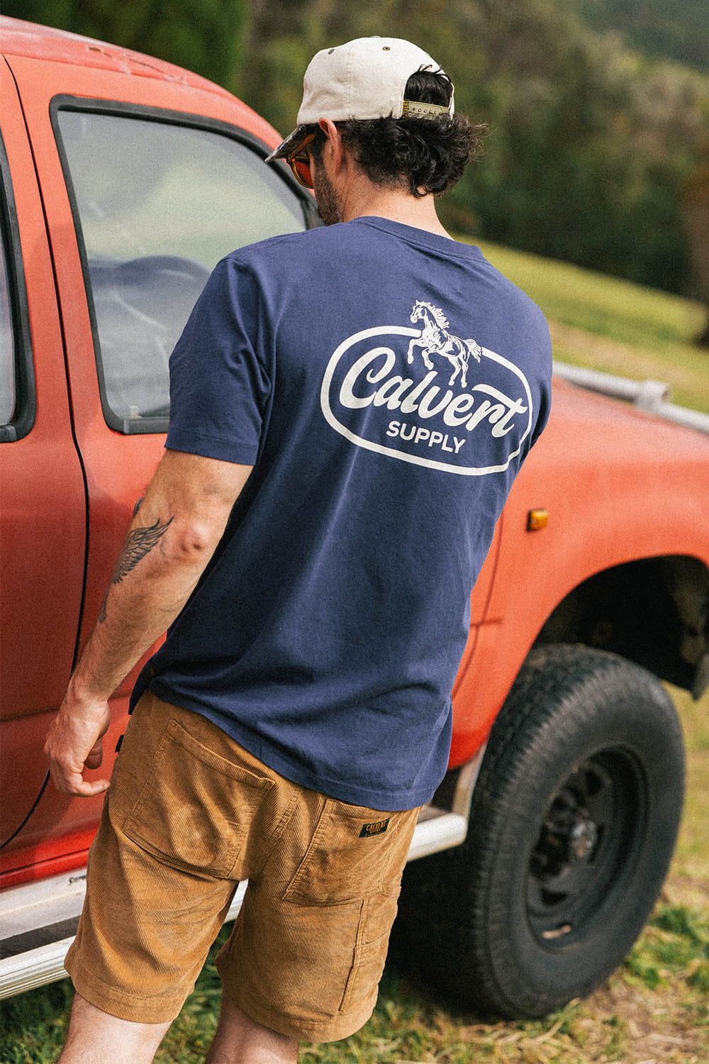 Stray Classic Fit Tee - Vintage Navy