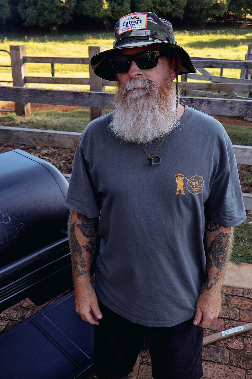 Calvert x Traeger Crackled Pig - Vintage Black